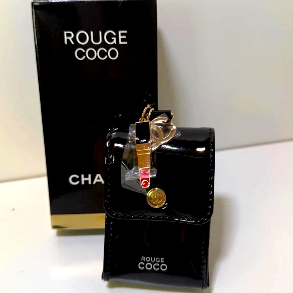 CHANEL Rouge Coco Patent Lipstick Case Pouch With Charm -Spring 2025 -Case ONLY